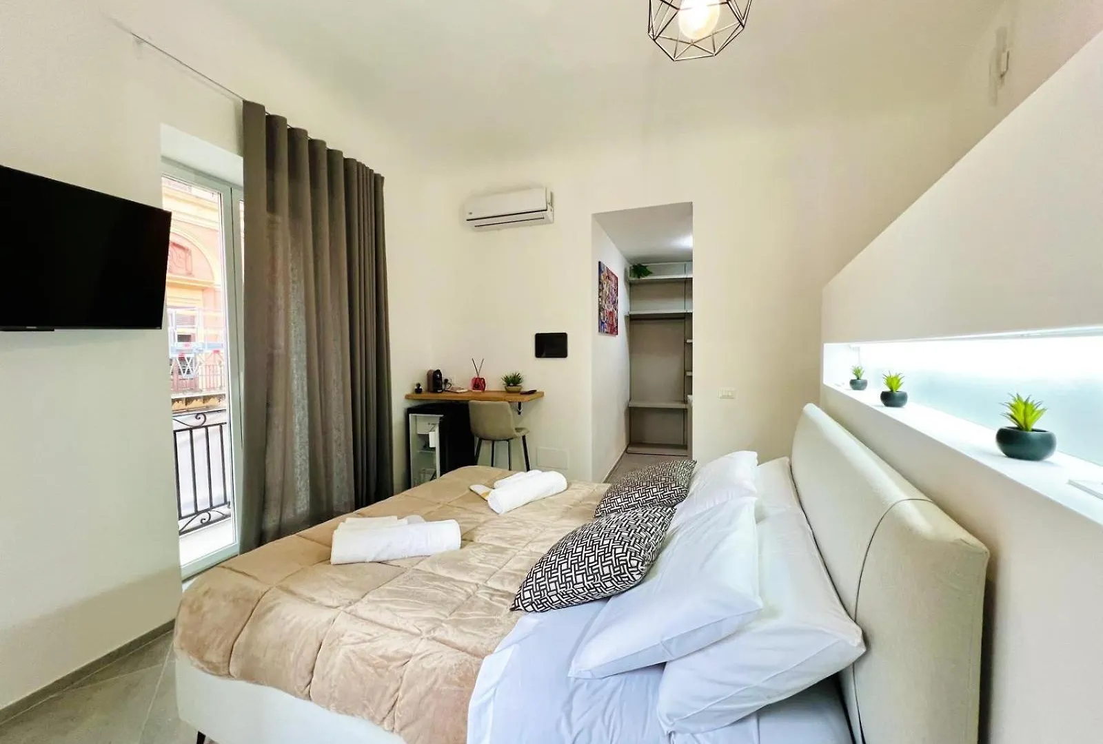 Pretoria Suites Luxury Palermo 0*,  Italy